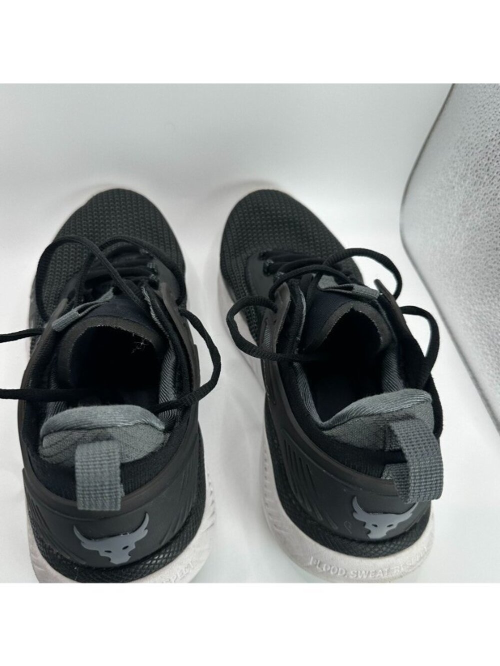 Under Armour Project Rock 5 Shoes Womens Size 10 Black Running Gym Cushuined - Picture 8 of 11